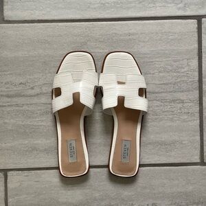 Steven Harlien Croc Sandal